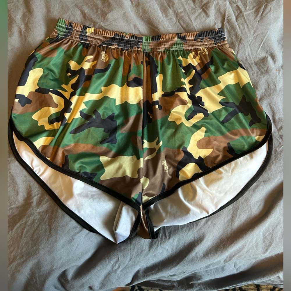 Women's Savage Silkies - camo God's Plaid Large Savage Tacticians running shorts